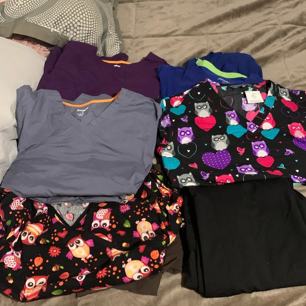 Women scrubs